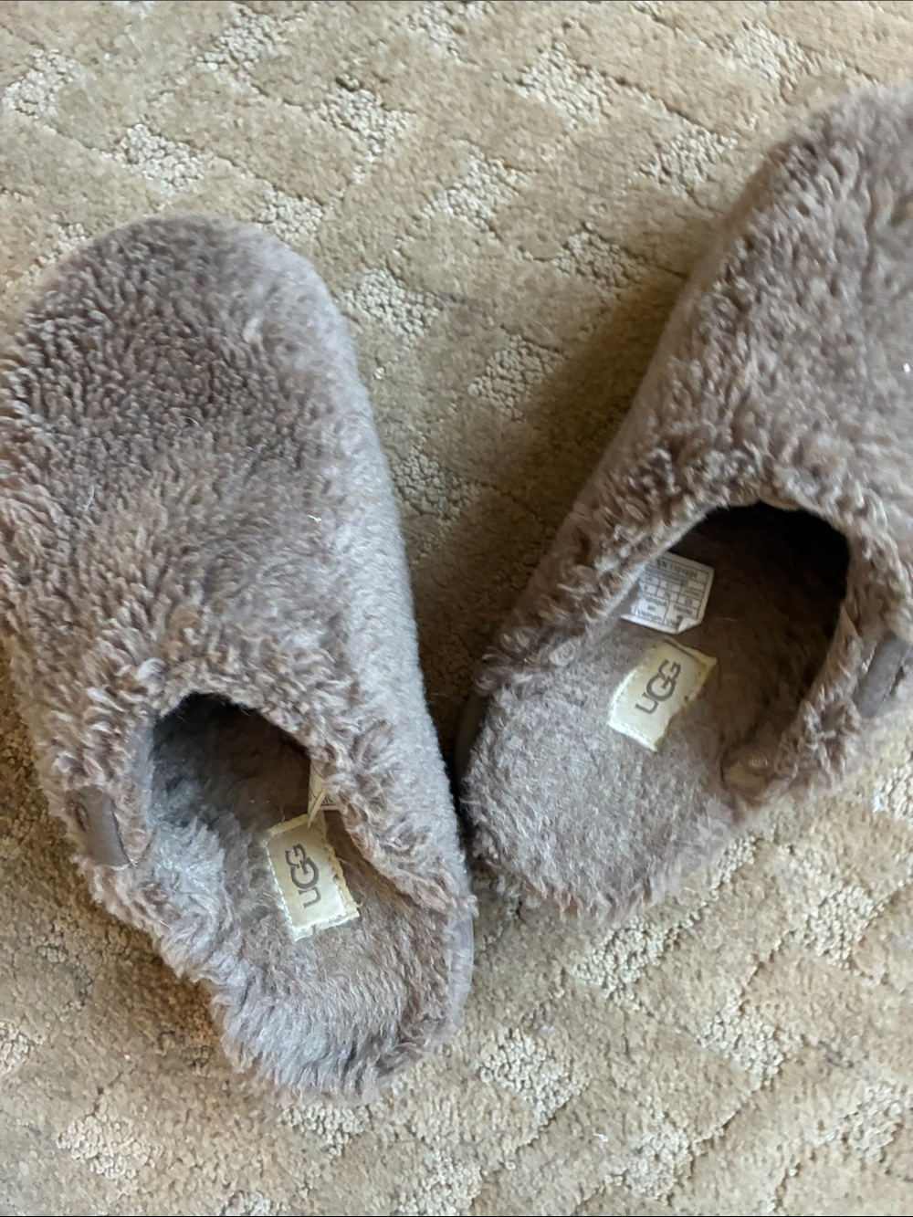 UGG Kids Plush Slip-On Slippers in Light Taupe